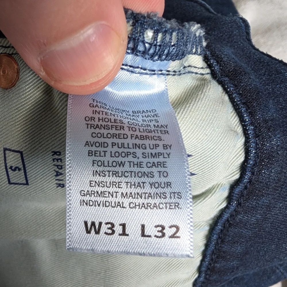 Lucky Brand 410 Athletic Straight Jeans Mens 31x32 Dark Wash Button Fly Stretch - Picture 10 of 10